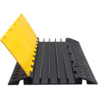 Protecteur de c&acirc;bles en polyur&eacute;thane, 5 canaux, 35,43" lo x 19,69" la x 2" h Equipex