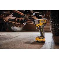 Cl&eacute; &agrave; choc avec moteur sans balai Xtreme (outil seulement), 12 V, Mandrin 3/8" Equipex