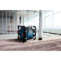 Jobsite Radio with Bluetooth&reg; 5.0 & Power Station, Lithium-Ion, 18 V Equipex