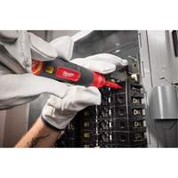 Tournevis &agrave; embouts interchangeables &agrave; tige articul&eacute;e isol&eacute; 1000 V, 2-en-1, 8-4/5" lo, Prise Coussin&eacute;e Equipex