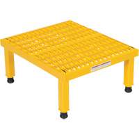 Plate-forme ajustable Step-Mate, 1 marche(s), 23-1/2" la x 19-9/16" lo x 16-1/2" h, Capacit&eacute; 500 lb Equipex