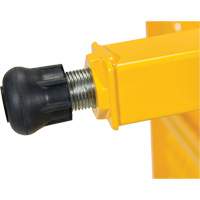 Plate-forme ajustable Step-Mate, 1 marche(s), 23-1/2" la x 19-9/16" lo x 16-1/2" h, Capacit&eacute; 500 lb Equipex