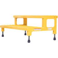 Plate-forme ajustable Step-Mate, 2 marche(s), 36-3/16" la x 22-7/8" lo x 15-1/4" h, Capacit&eacute; 500 lb Equipex