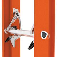 BuildMan&reg; Extension Ladder, 300 lbs. Cap., 16' H, Grade 1A Equipex